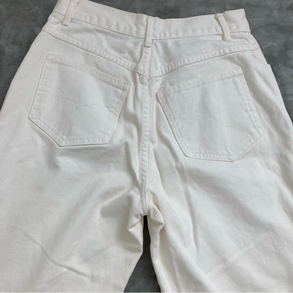 La Costa Spa Vintage White High Rise Jeans Gold Silver Anchor Embroidery Sz 10